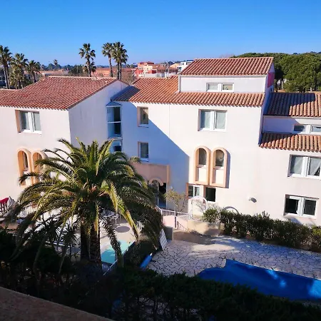 Appartamento De 2 Chambres A Avec Piscine Partagee A 1 Km De La Plage *